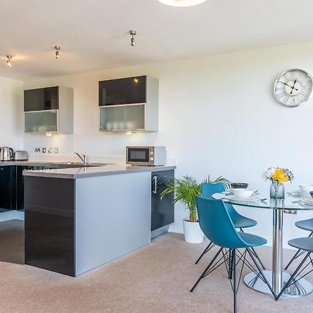 Cotels At Vizion Serviced Apartments, Superfast Broadband, Central Location, Free Parking, Fully Equipped Kitchen Μίλτον Κέινς Εξωτερικό φωτογραφία