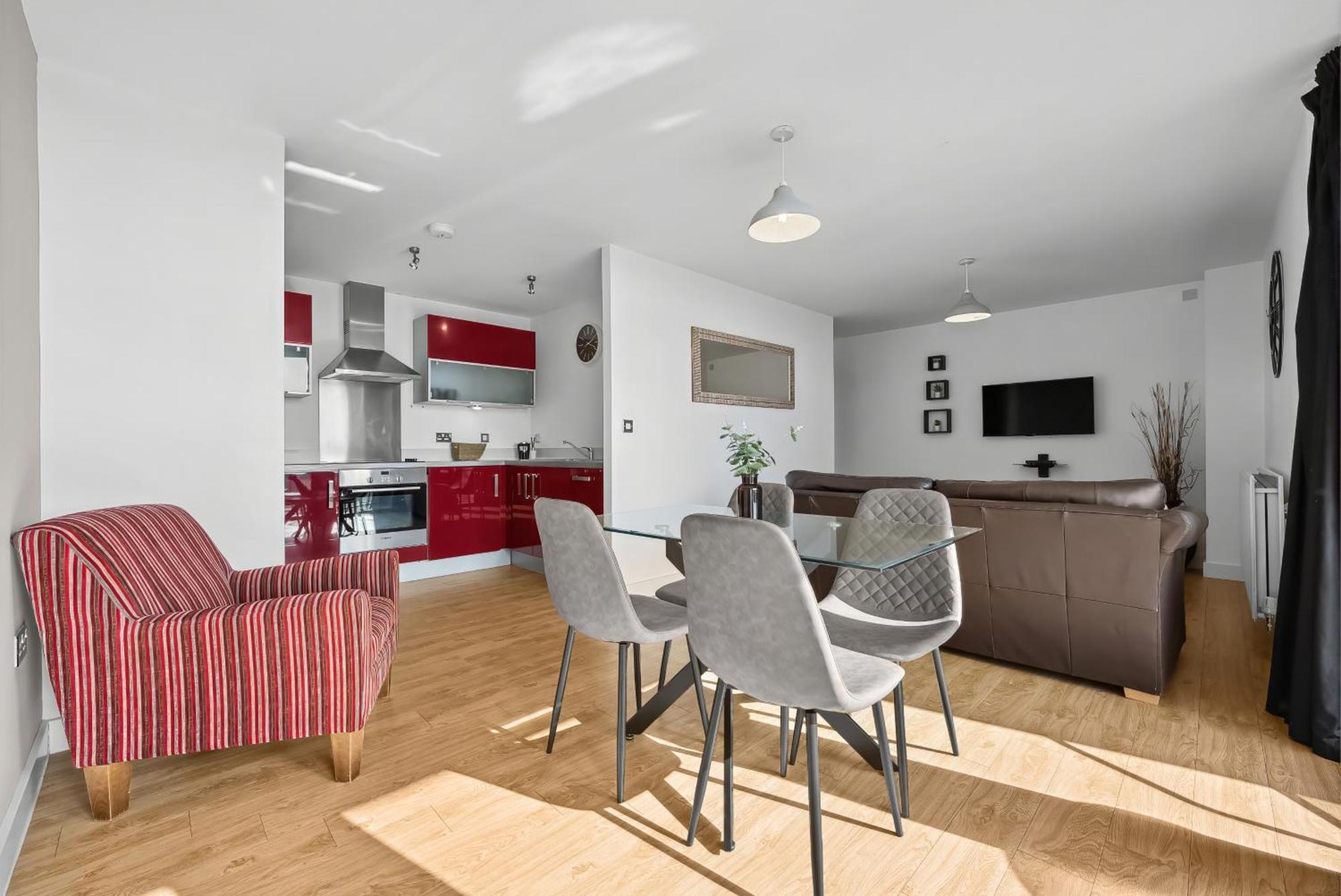 Cotels At Vizion Serviced Apartments, Superfast Broadband, Central Location, Free Parking, Fully Equipped Kitchen Μίλτον Κέινς Εξωτερικό φωτογραφία