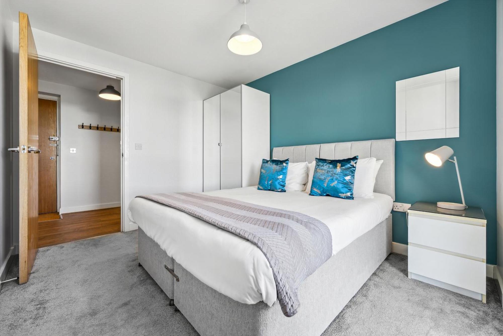 Cotels At Vizion Serviced Apartments, Superfast Broadband, Central Location, Free Parking, Fully Equipped Kitchen Μίλτον Κέινς Εξωτερικό φωτογραφία
