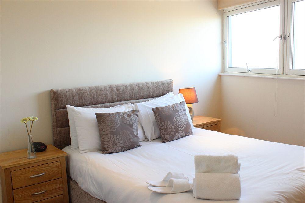 Cotels At Vizion Serviced Apartments, Superfast Broadband, Central Location, Free Parking, Fully Equipped Kitchen Μίλτον Κέινς Εξωτερικό φωτογραφία