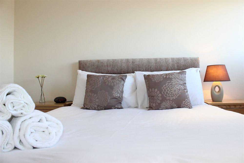 Cotels At Vizion Serviced Apartments, Superfast Broadband, Central Location, Free Parking, Fully Equipped Kitchen Μίλτον Κέινς Εξωτερικό φωτογραφία