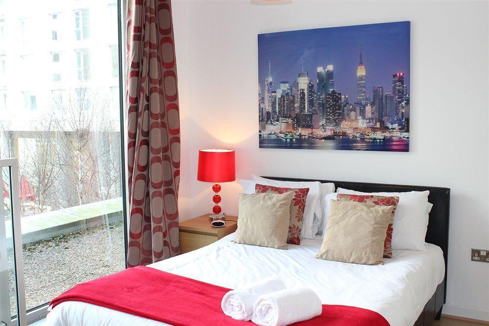 Cotels At Vizion Serviced Apartments, Superfast Broadband, Central Location, Free Parking, Fully Equipped Kitchen Μίλτον Κέινς Εξωτερικό φωτογραφία
