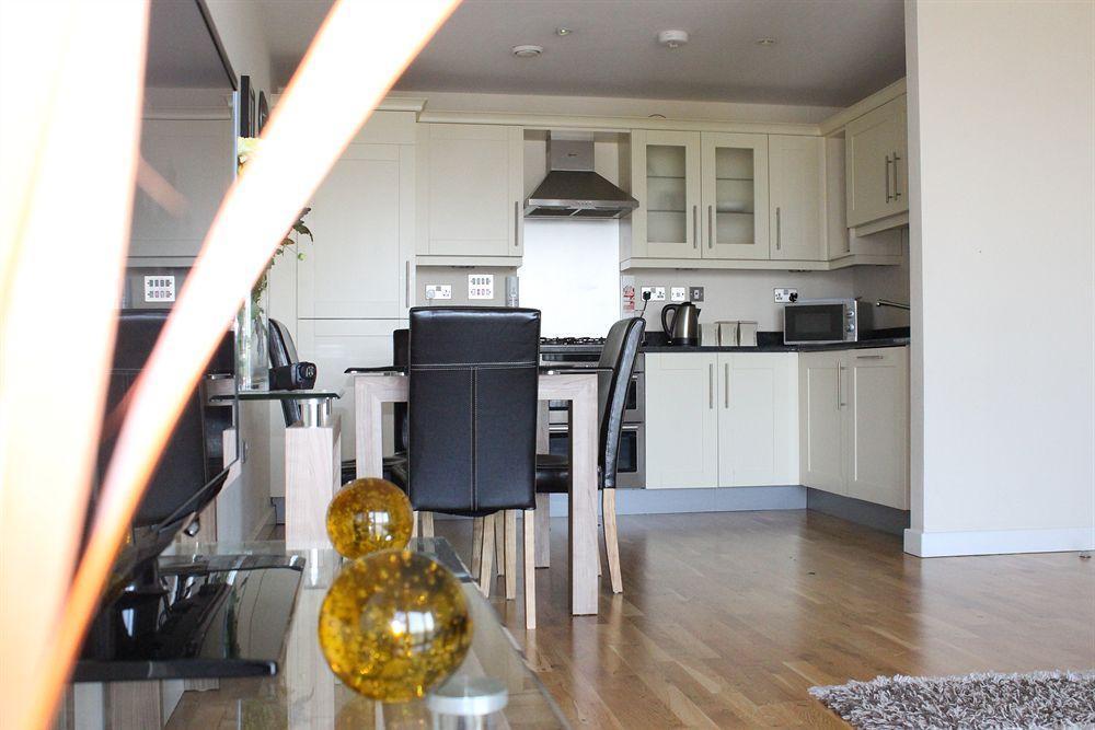 Cotels At Vizion Serviced Apartments, Superfast Broadband, Central Location, Free Parking, Fully Equipped Kitchen Μίλτον Κέινς Εξωτερικό φωτογραφία