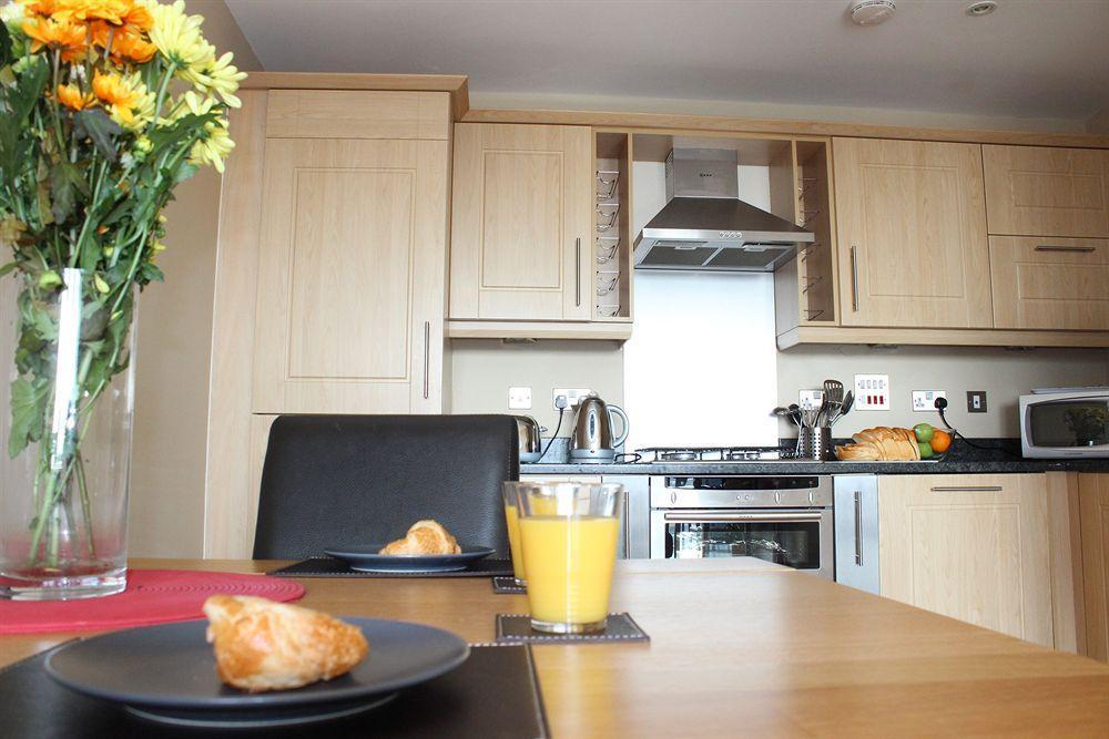 Cotels At Vizion Serviced Apartments, Superfast Broadband, Central Location, Free Parking, Fully Equipped Kitchen Μίλτον Κέινς Εξωτερικό φωτογραφία
