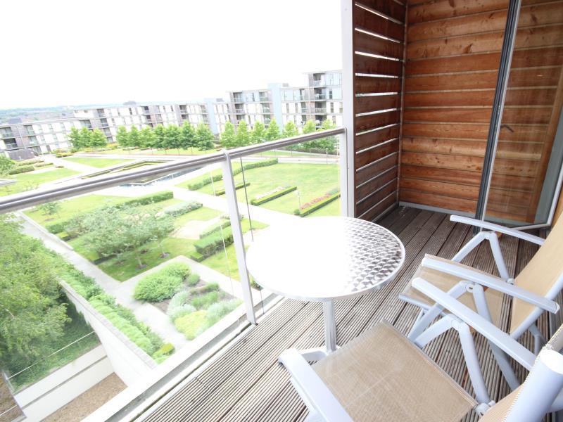 Cotels At Vizion Serviced Apartments, Superfast Broadband, Central Location, Free Parking, Fully Equipped Kitchen Μίλτον Κέινς Εξωτερικό φωτογραφία